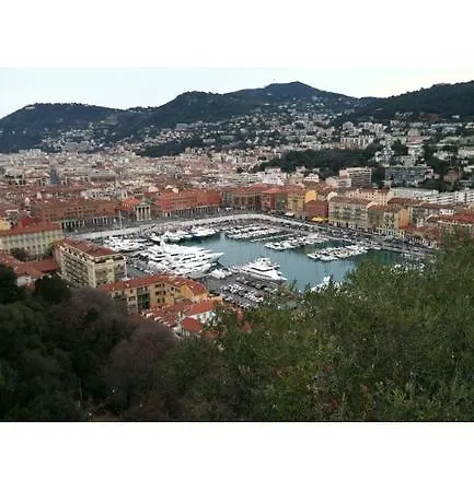 Appartement Long In Old Town Of Nice, Castle Hill *